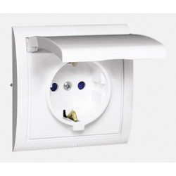Gniazdko elektryczne z przesłoną XTIMMGSZ1B/11